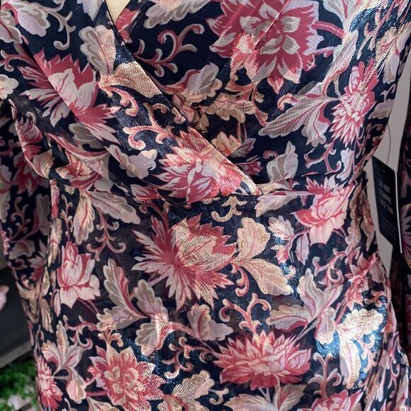 NWT Express Metallic Dress(size XS) - Picture 10 of 13